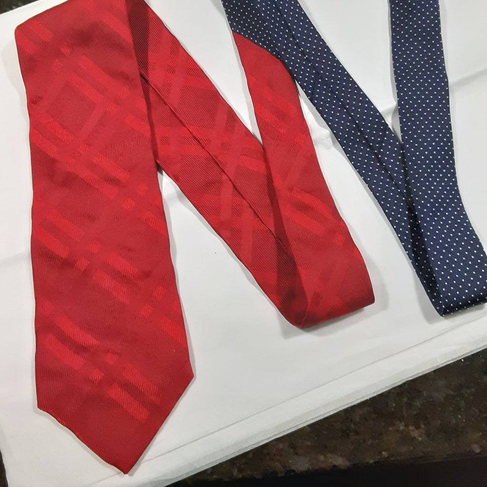 Tommy Hilfiger Red Tie!